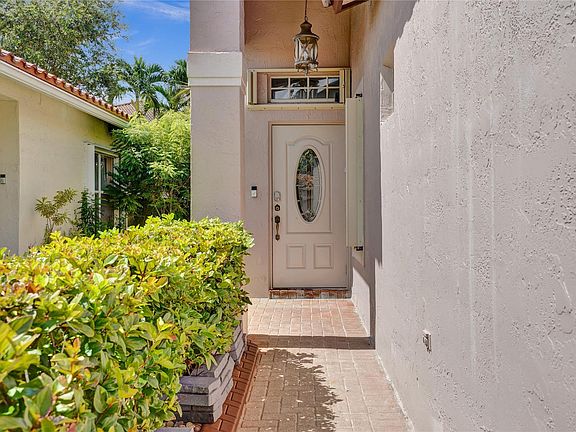 5th image of 19240 NW 14th Street