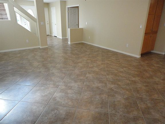 5th image of 9540 Arrowhead Falls Ct