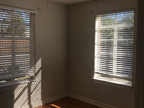 3rd image of 835 May St APT 5