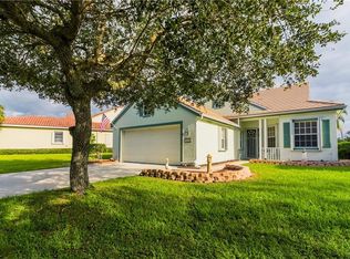 6619 SE Seven Oaks Ln, Stuart, FL 34997
