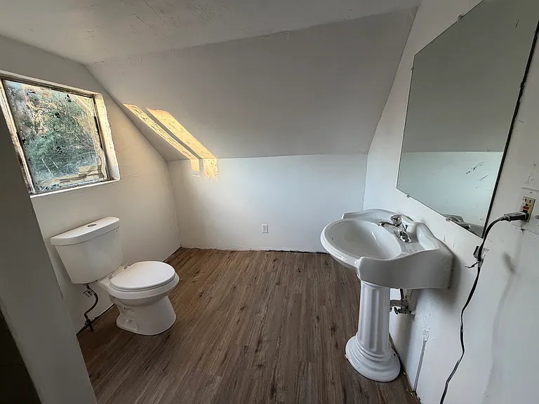 227 E Kensington Ave #3 — Photo 11