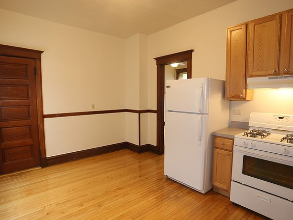 5th image of 3825 N Damen Ave #_2
