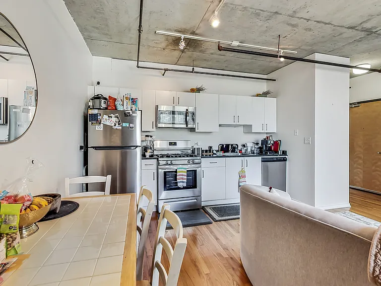 700 W Van Buren St #1010 — Photo 7