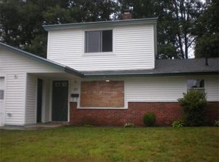 180 Lisa Dr, Brockton, MA 02302