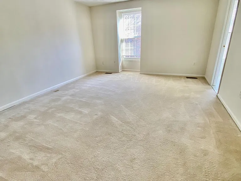 610 Coral Reef Dr — Photo 18