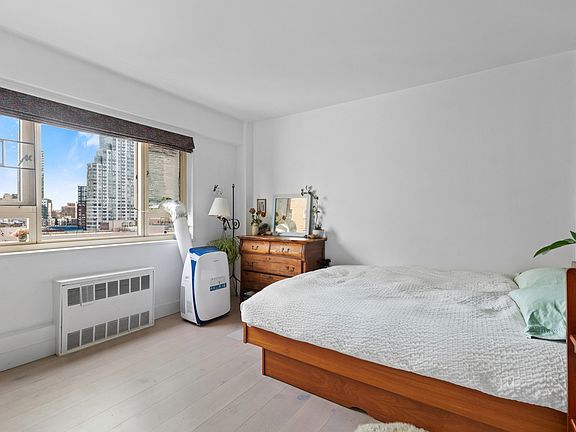 5th image of 125 Ashland Pl APT 12A