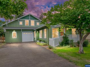411 SW Cedarwood Ave, McMinnville, OR 97128