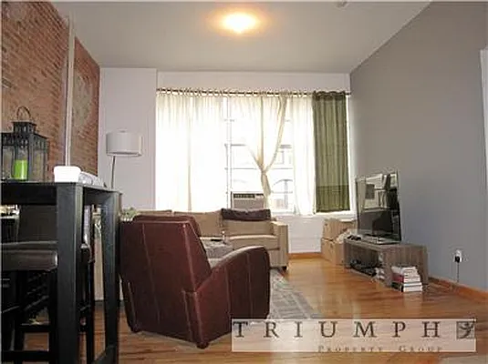 Rented by Triumph Property Group | media 23