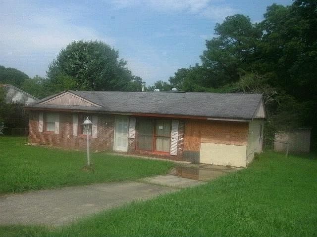 2nd image of 4262 Sheppard Dr