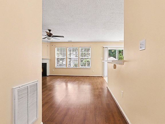 5th image of 4501 Bekonscot Ave