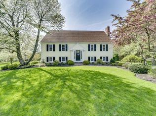 224 River St, Halifax, MA 02338