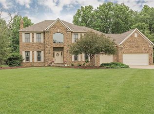 2992 Gatsby Ln, Wickliffe, OH 44092