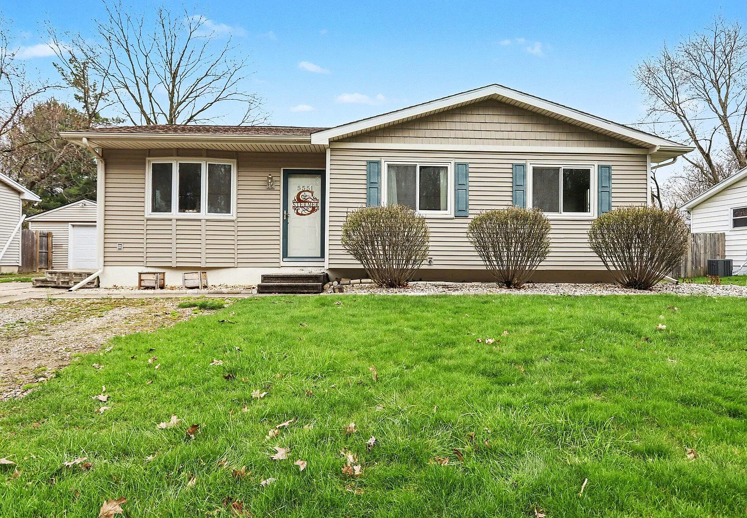 5551 S Sprinkle Rd photo 1