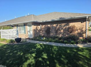 1707C Linden Dr, Fairfield, IA 52556