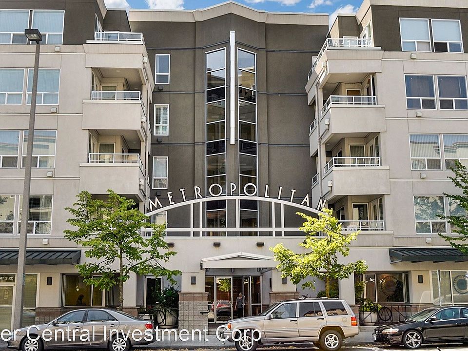 1st image of 925 110th Ave SE #309