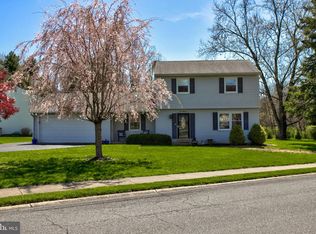 500 Ashford Dr, Lancaster, PA 17601