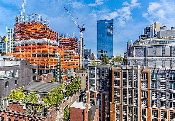 4th image of 505 Greenwich St APT 14G