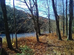 95 Byler Rd #F, Valier, PA 15780