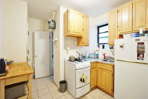 Rented by Best Apartments North Inc | media 28