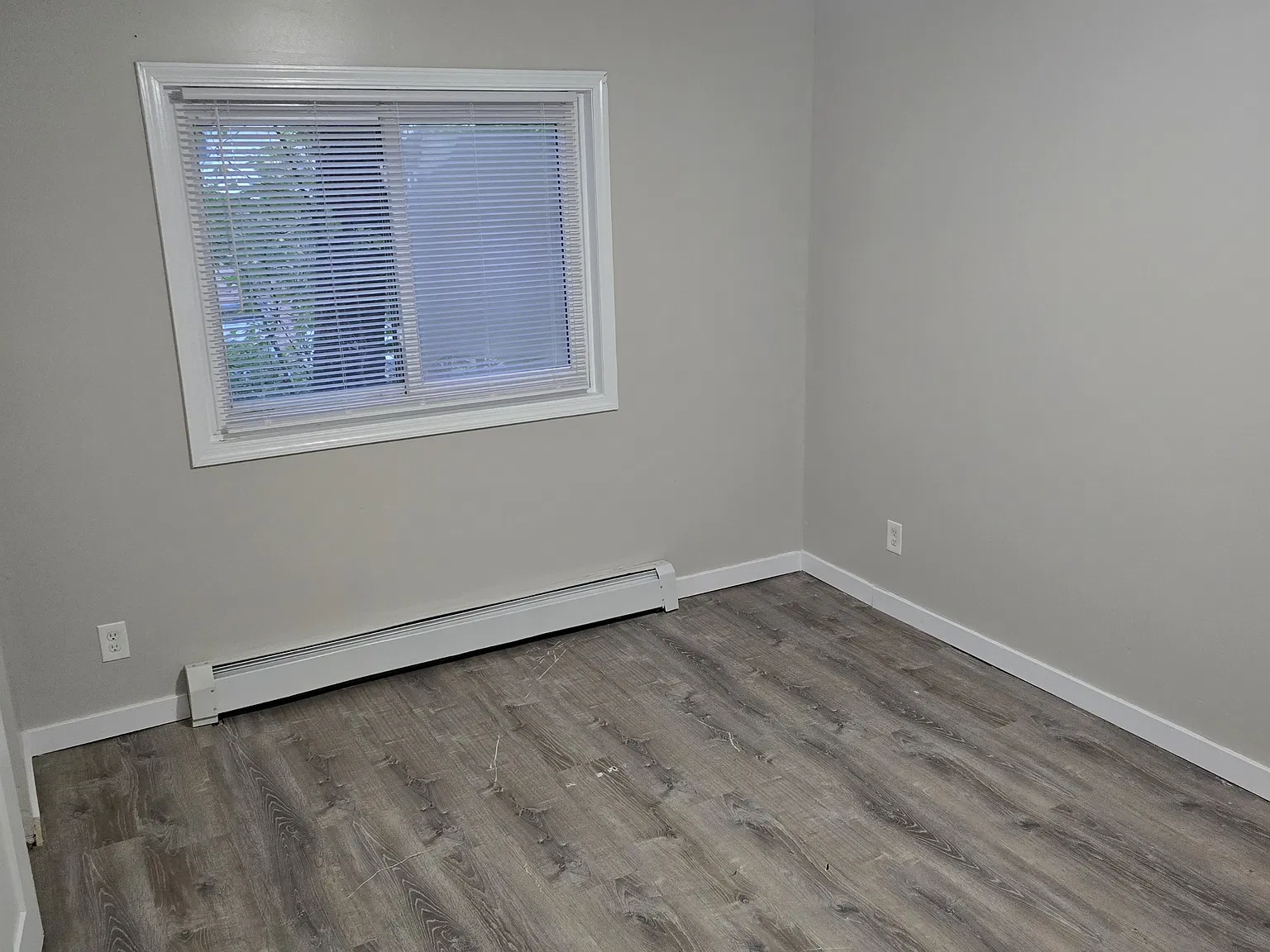 1562 Motor Avenue - 5 — Photo 4