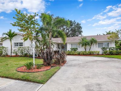 8708 Palisades Dr, Tampa, FL, 33615