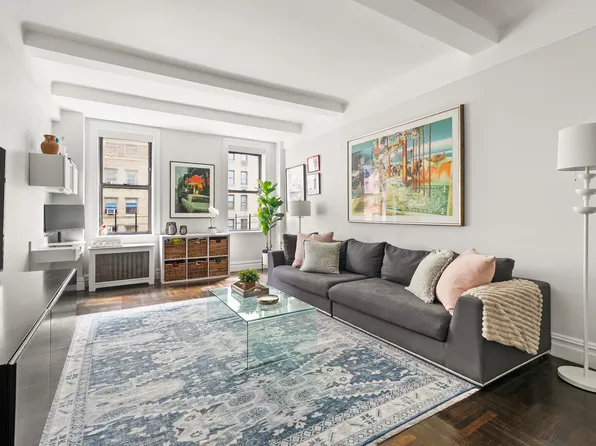 675 West End Avenue image 1 of 16