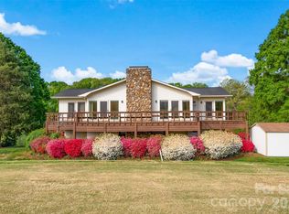 443 Gleneagles Rd W, Statesville, NC 28625