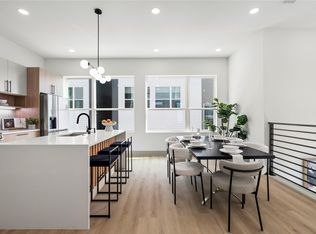 2942 Pitzlin St, Houston, TX 77023