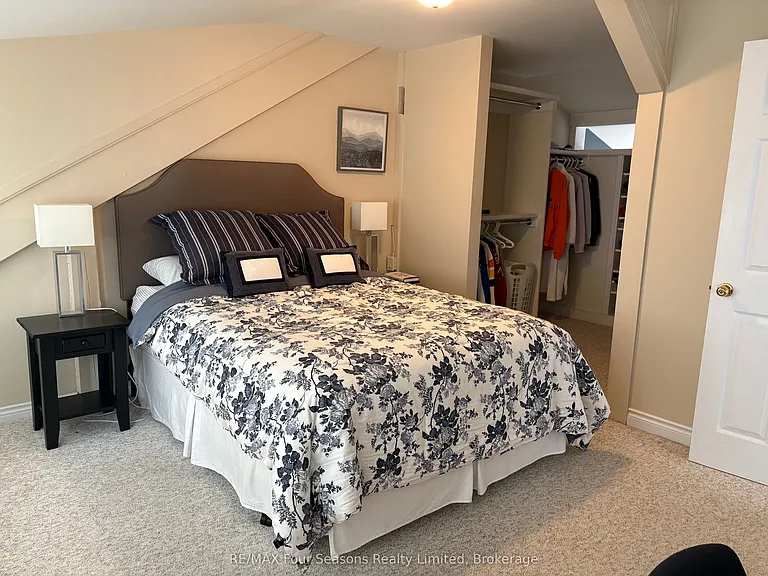 163 Craigleith Rd — Photo 8