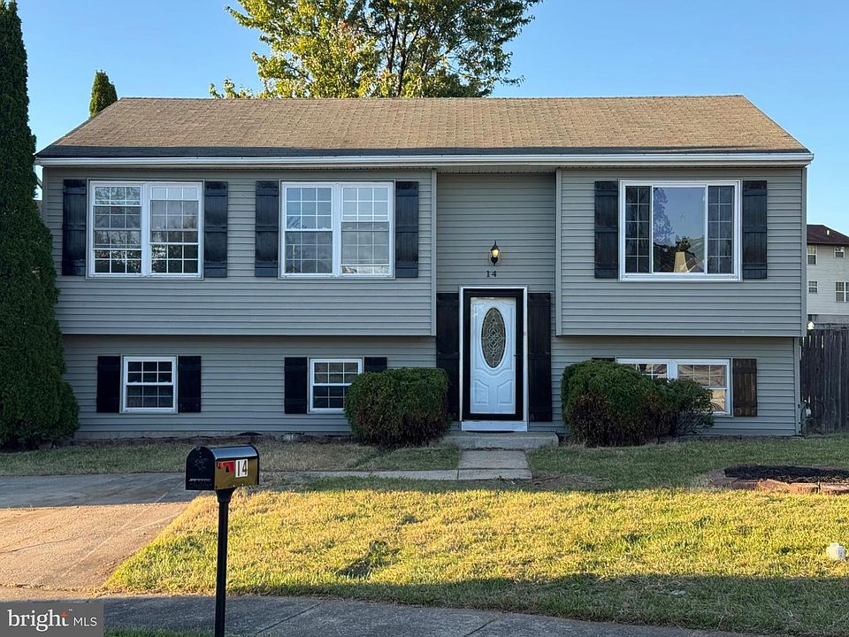 1st image of 14 Greenapple Ct