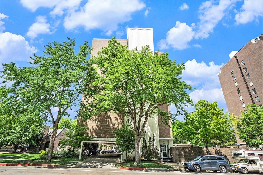 421 S Howes St #505