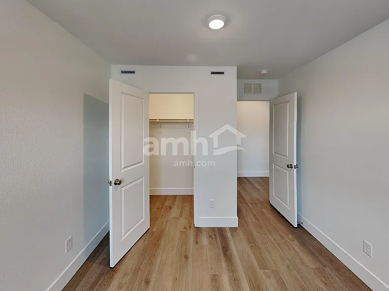 11122 Magallanes St — Photo 20