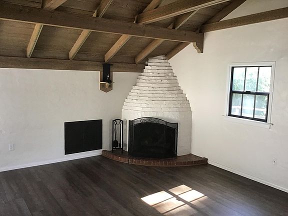 4th image of 520 E Valerio St