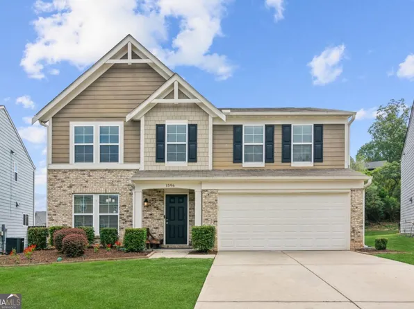 1596 Gardenview Dr, Sugar Hill, GA 30518
