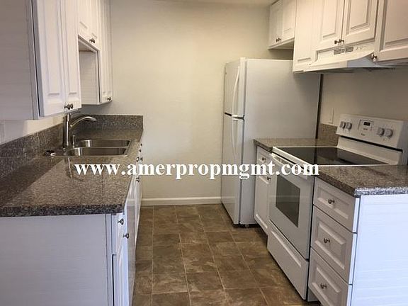 2nd image of 3615 Morse Ave APT 5