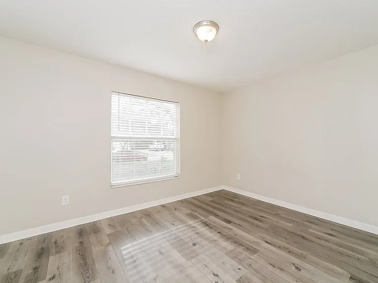 747 Citrus Cove Dr — Photo 14