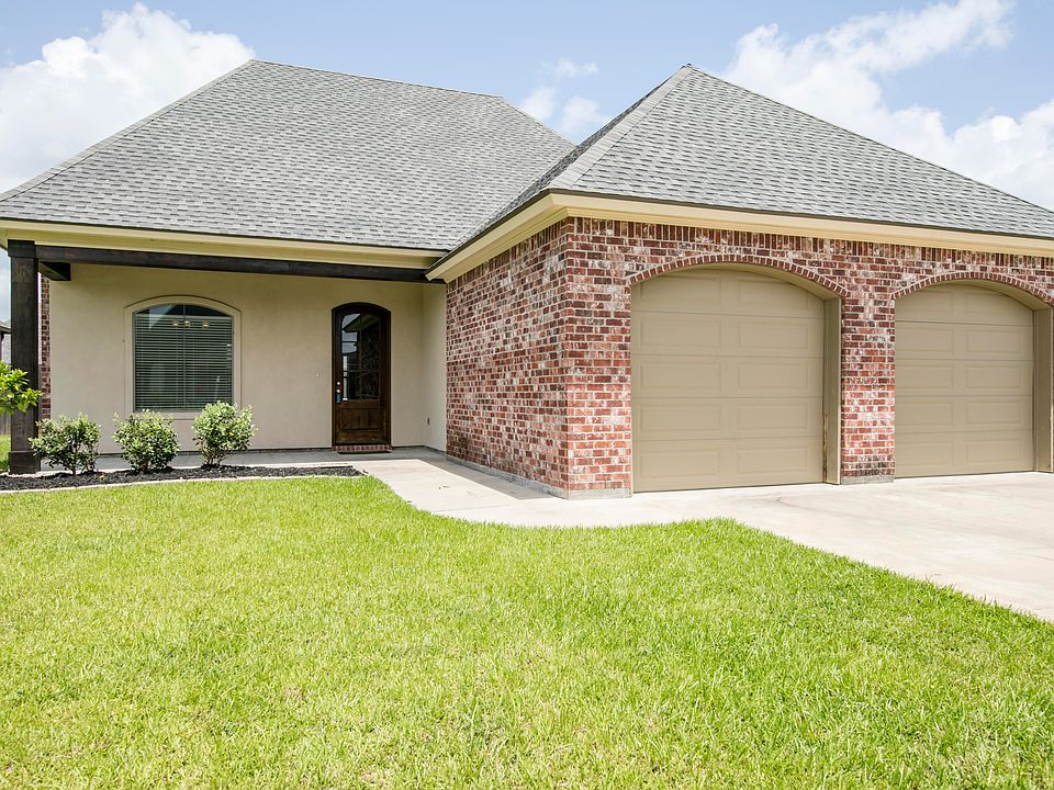 1st image of 107 Honey Grove Dr