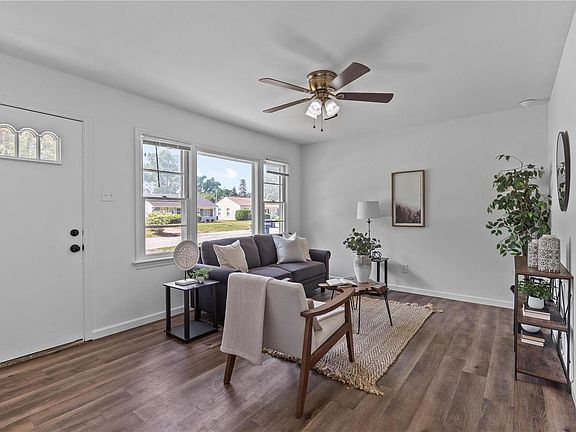 5th image of 11221 Saint Shawn Ln