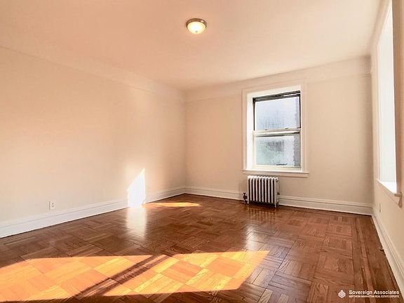 2nd image of 106 Pinehurst Ave APT B32