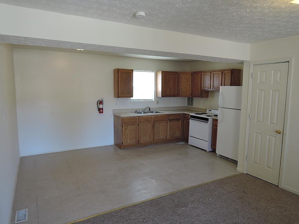 1st image of 174 W Washington St APT A