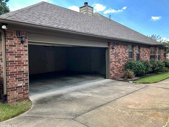 4th image of 25 Ozark Dr