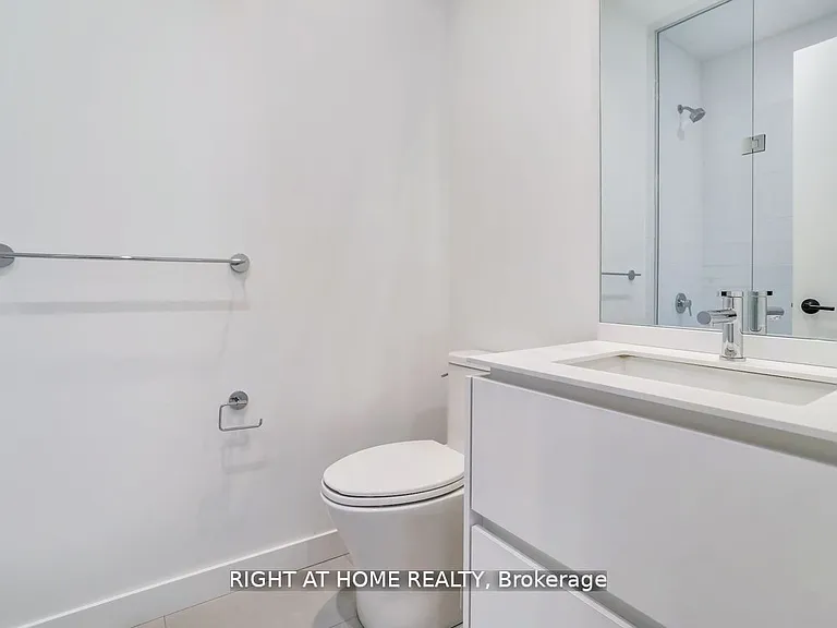 1086 Saint Clair Ave W #201 — Photo 9