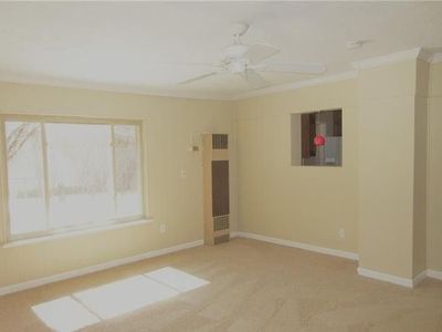 18249 Sunset St, Livonia, MI, 48152