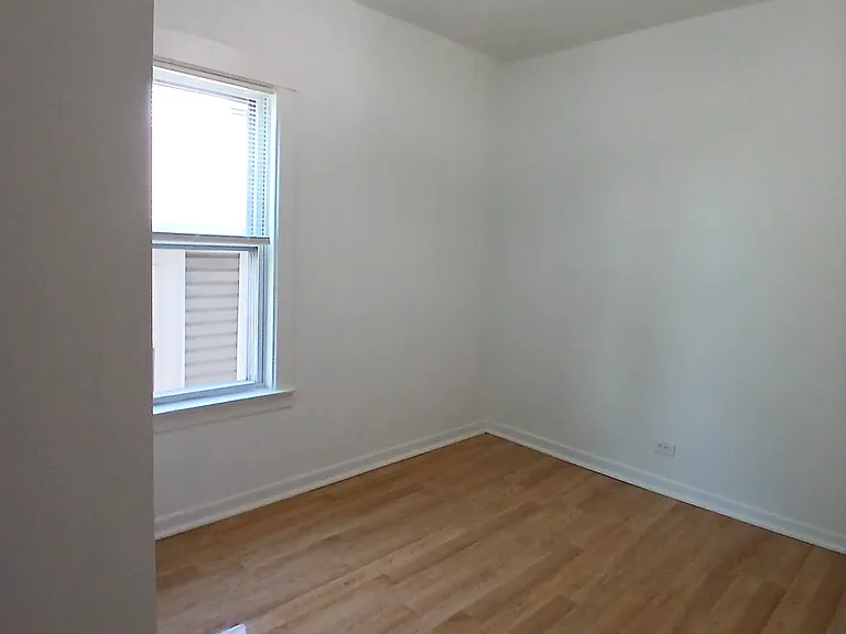 4640 W Palmer St — Photo 12