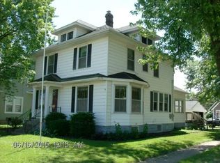 800 15th Ave, Fulton, IL 61252