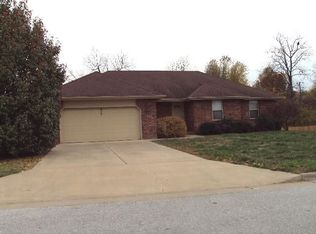3534 W Vincent Dr, Springfield, MO 65810