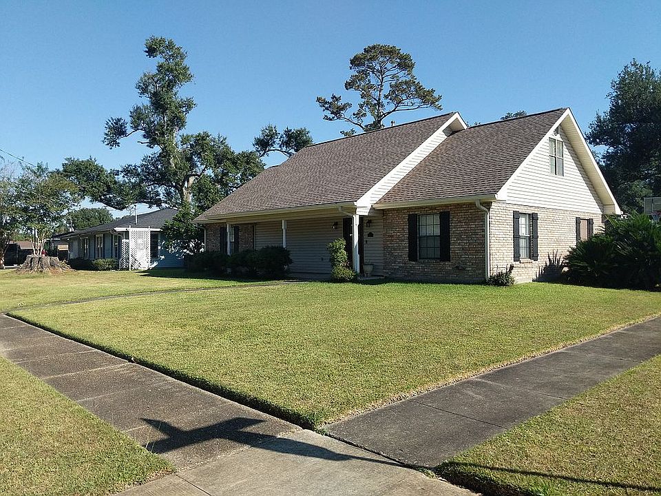1st image of 117 Dolby St