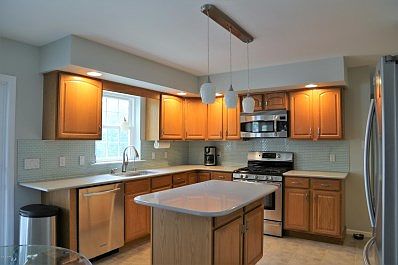 all kitchen appliances included!