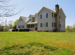 830 County Road 637, Etowah, TN 37331