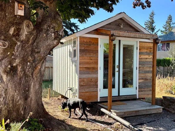 (undisclosed Address), Portland, OR 97266